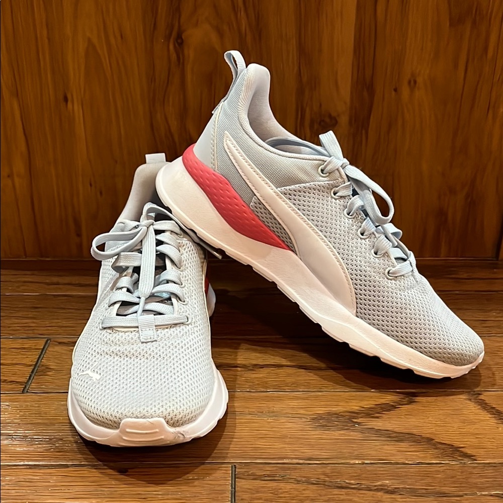 PUMA Women's Anzarun Lite Running Shoes